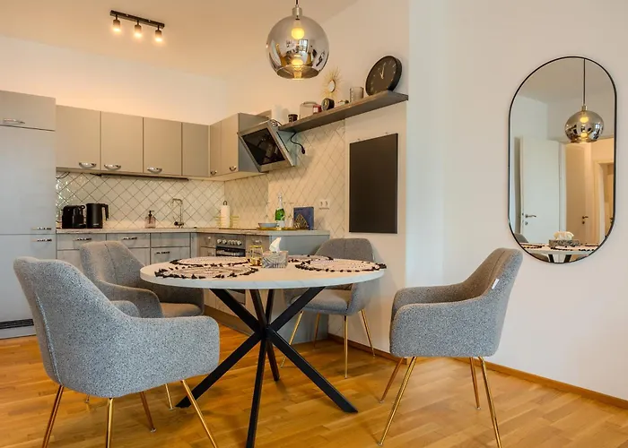 Stylish Apartament Villach